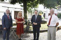 Prof. dr. Mitjan Kalin, dekan FS; Prof. dr. Irena Mlinarič-Raščan, dekanja FFA; prof. dr. Igor Papič, rektor UL; prof. dr. Borut Božič, predsednik upravnega odbora UL