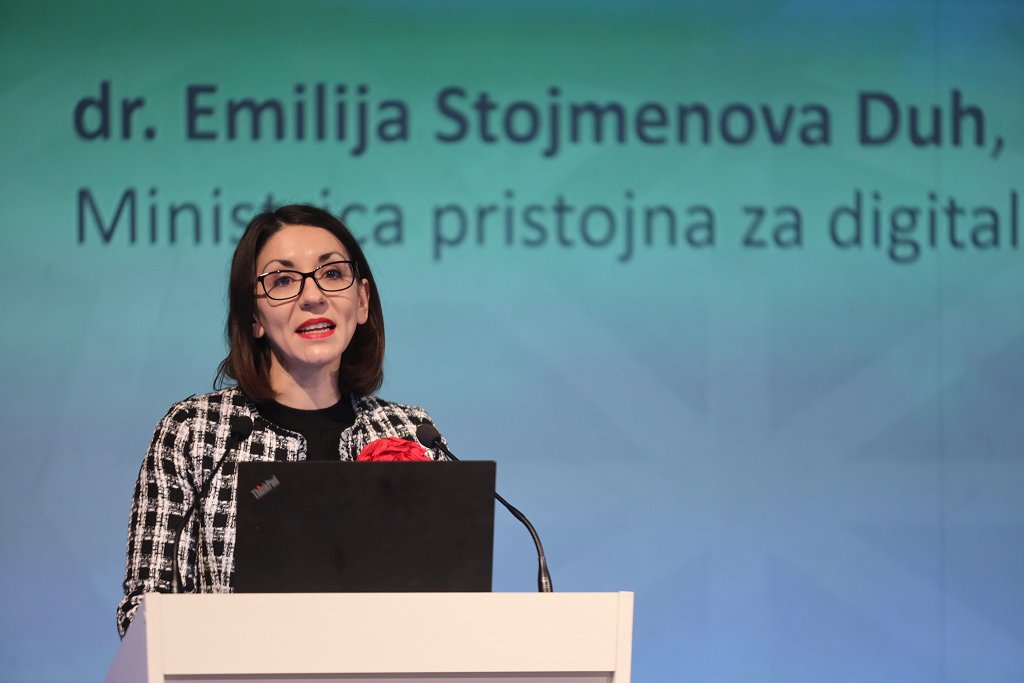 Emilija Stojmenova Duh