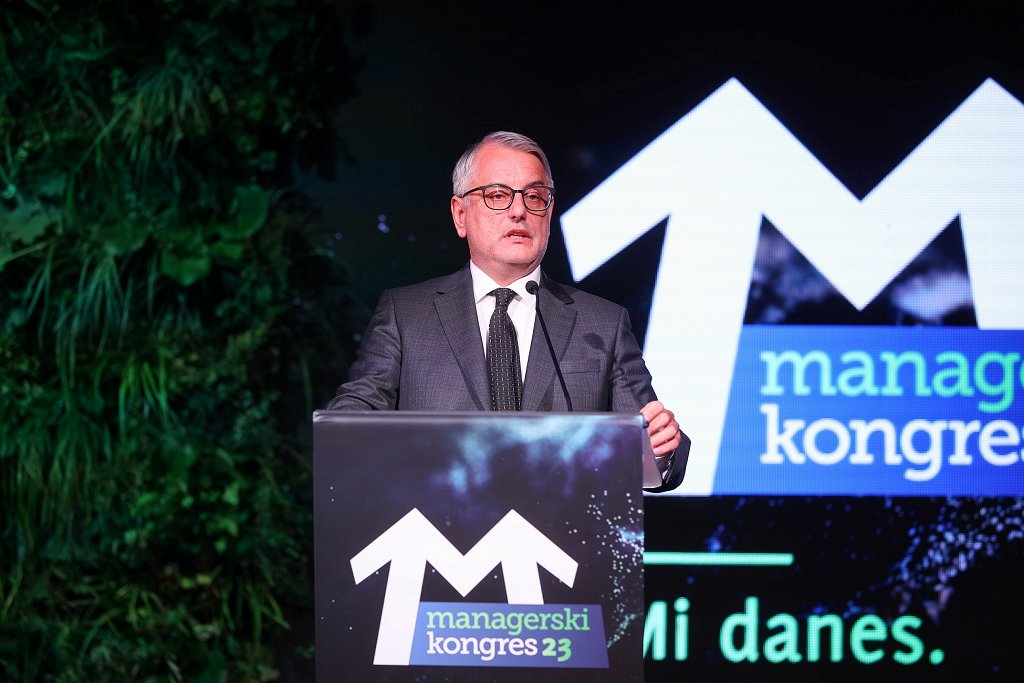 Matjaž Han, minister za gospodarstvo, turizem in šport (vir_Andraž Kobe za Združenje Manager)