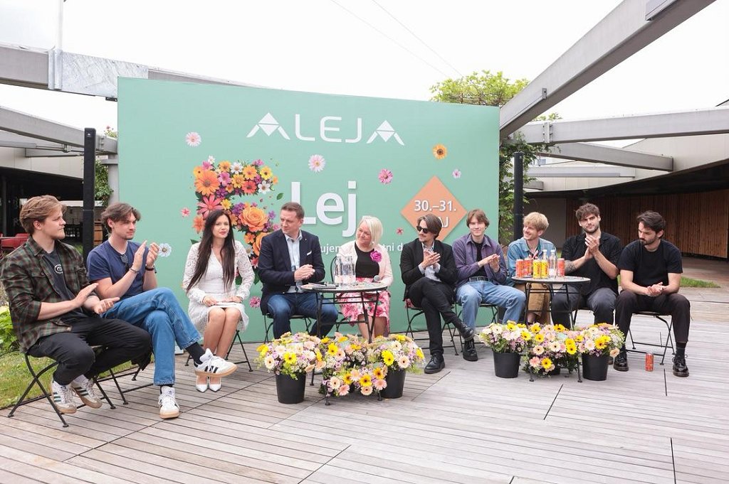 novinarska konferenca